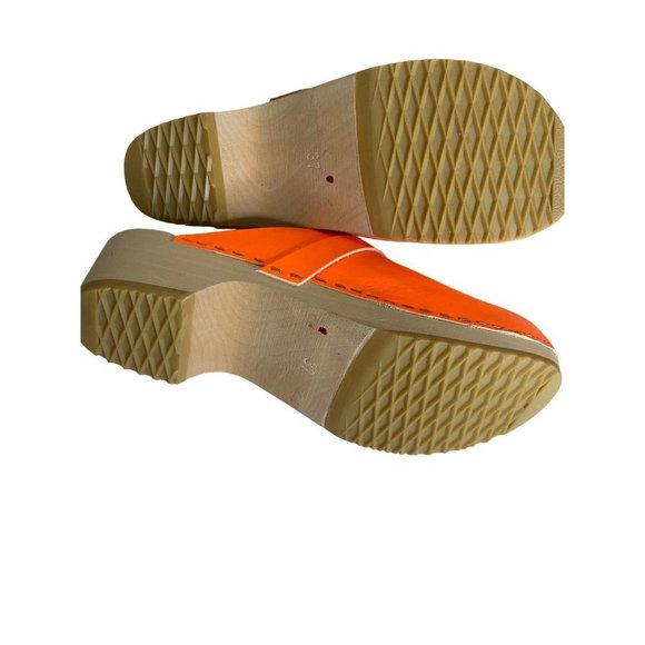 Free People Swedish Hasbeens X FP Husband Clog Neon Orange Size 37 US 6.5 NEW - Picture 9 of 9